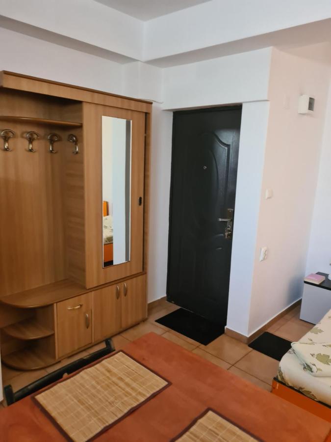 Appartement Ogadugu à Bucarest Extérieur photo